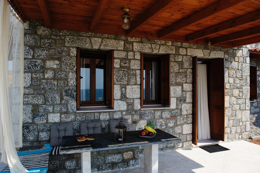Alisahni Beachfront Villas Киотари Екстериор снимка
